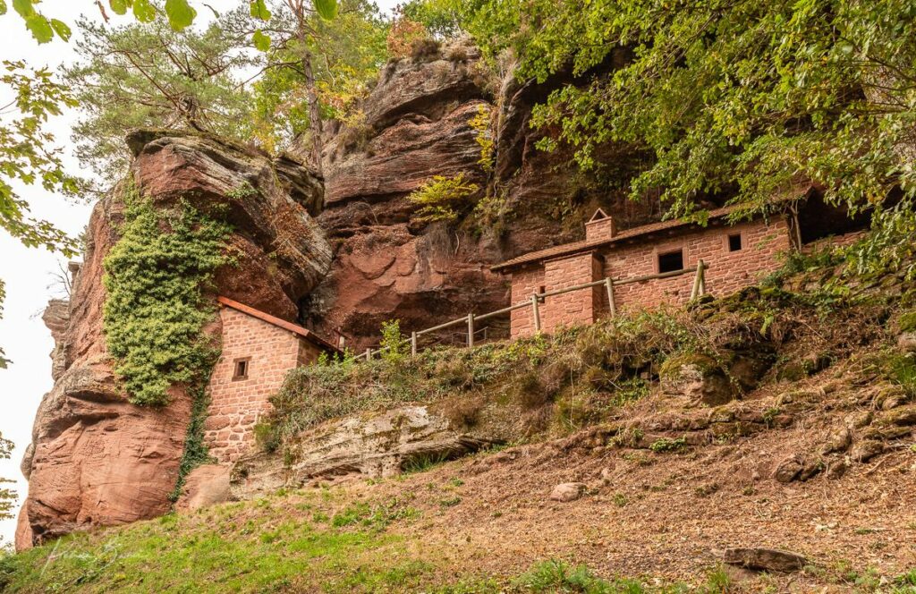 Maisons troglodytes. Maisons troglodytiques. Hellert