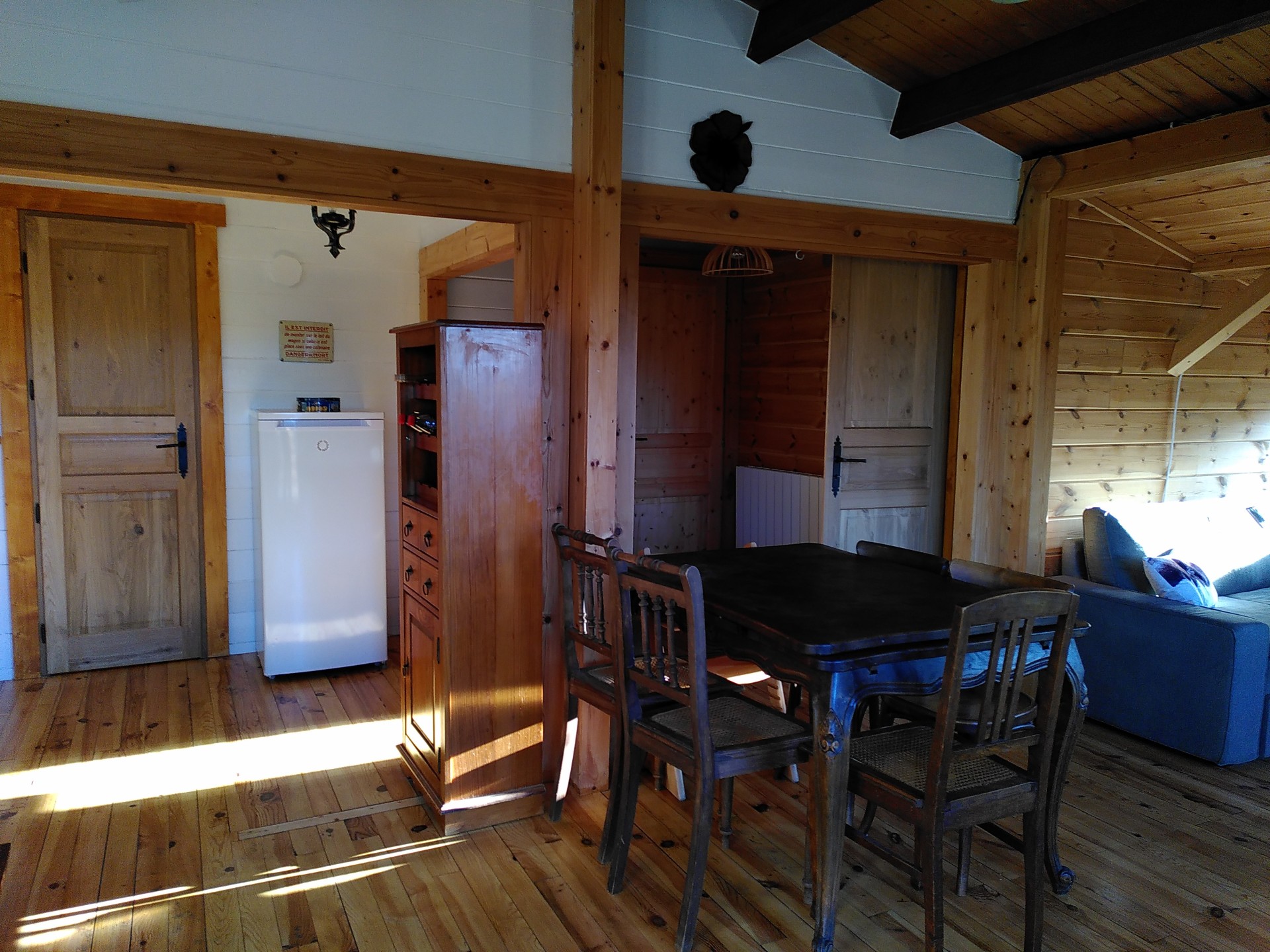 Salle à manger du chalet